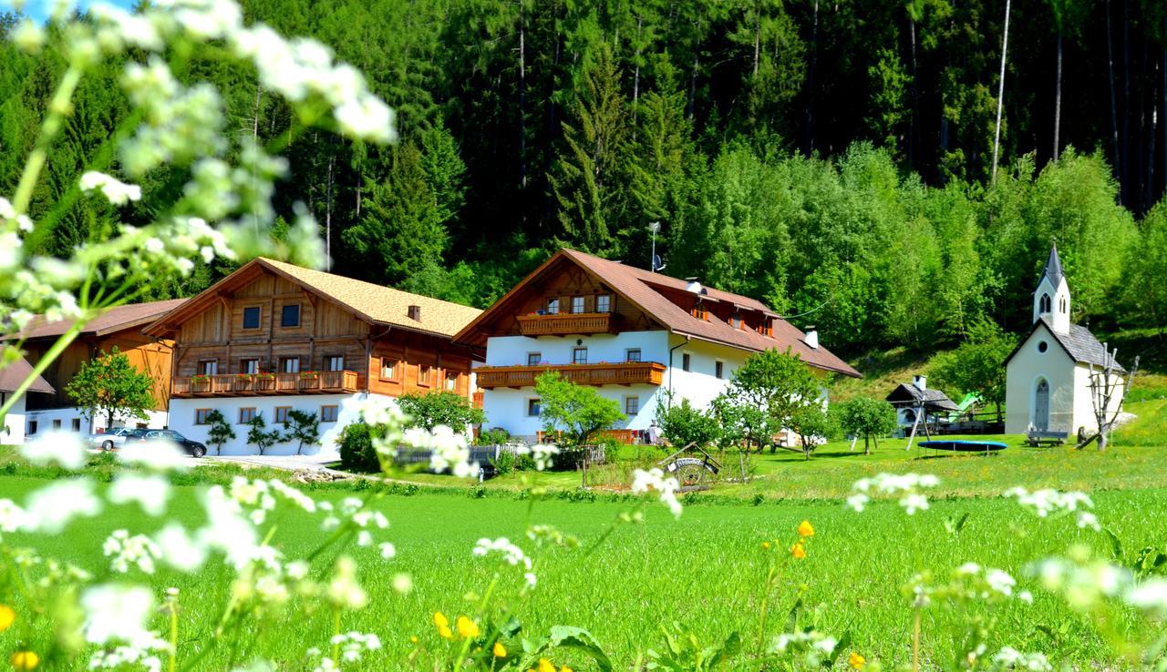 Weliserhof Brunico Exterior foto